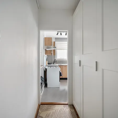 Wierzbno Standard Apartment Варшава Екстер'єр фото